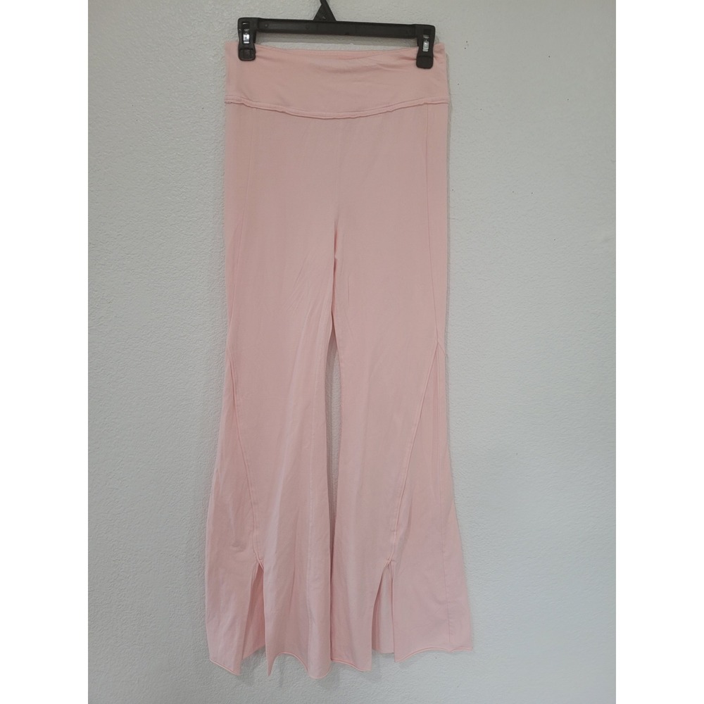 Free People FP Movement Pink Flare Leg Split Hem Yoga Pants Small High Waist #24